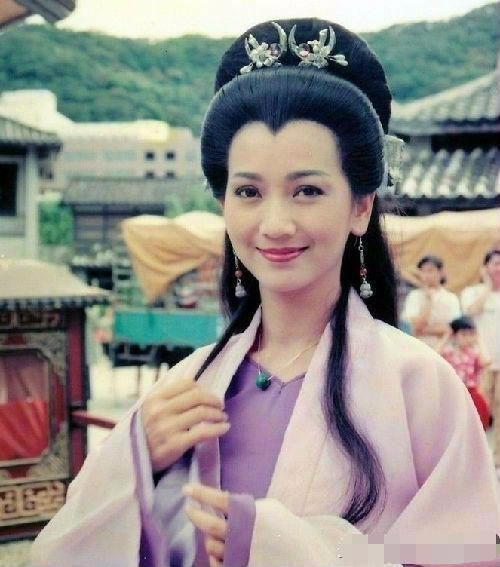 揭秘白小姐四肖选一码，神秘选号背后的故事，揭秘白小姐四肖选一码，神秘选号背后的真相