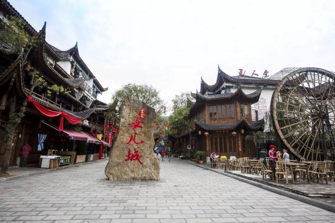 揭秘新澳门彩出号综合走势图2025，一网打尽彩票走势分析，揭秘新澳门彩出号综合走势图与彩票走势分析一网打尽（2025版）