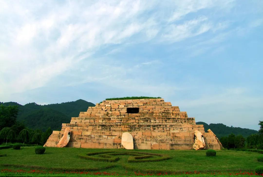 2004新澳门天天开好彩大全正版，澳门正版天天开好彩资料库（2004年）