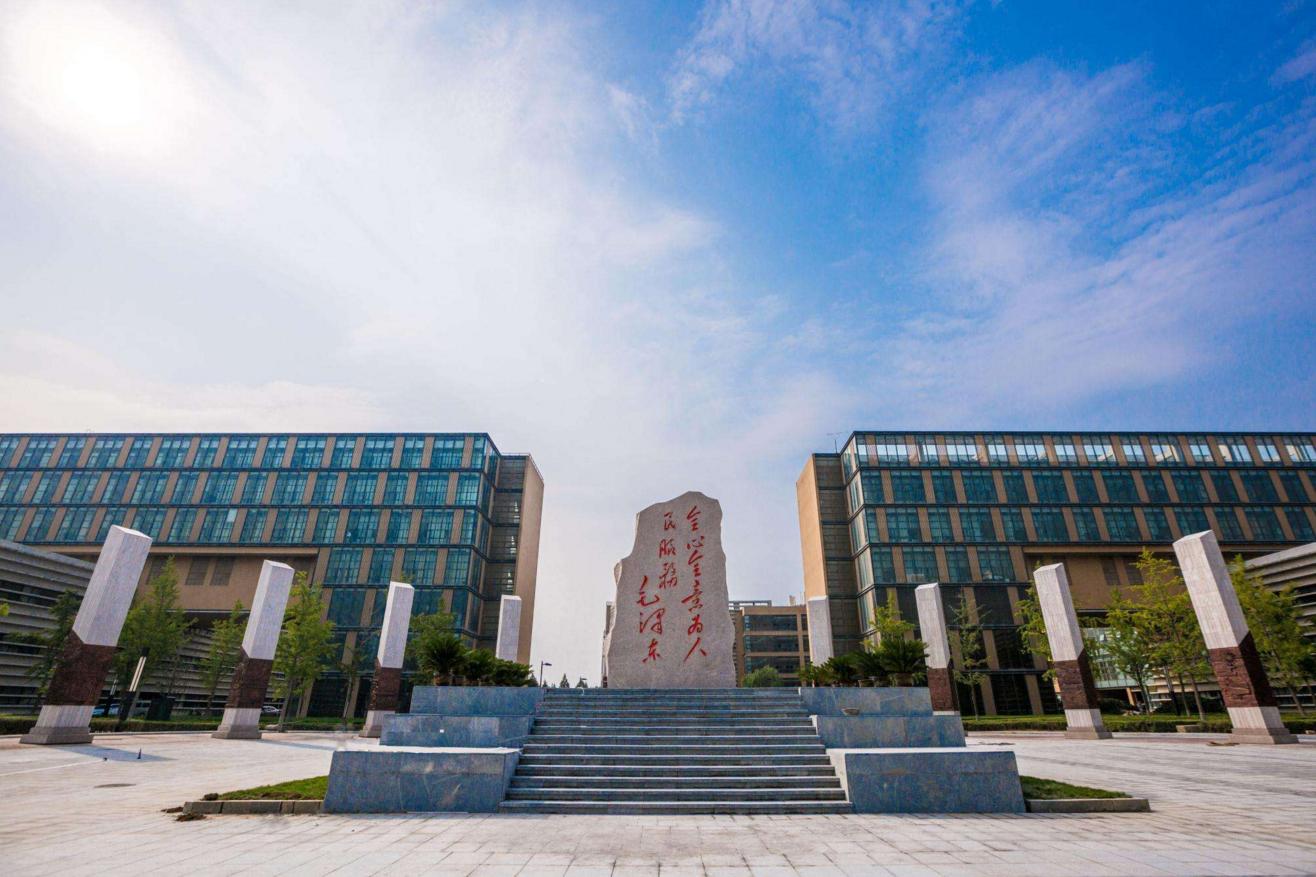 探索与分享，2025香港正版资料的免费观看之道，探索与分享，免费观看香港正版资料的指南