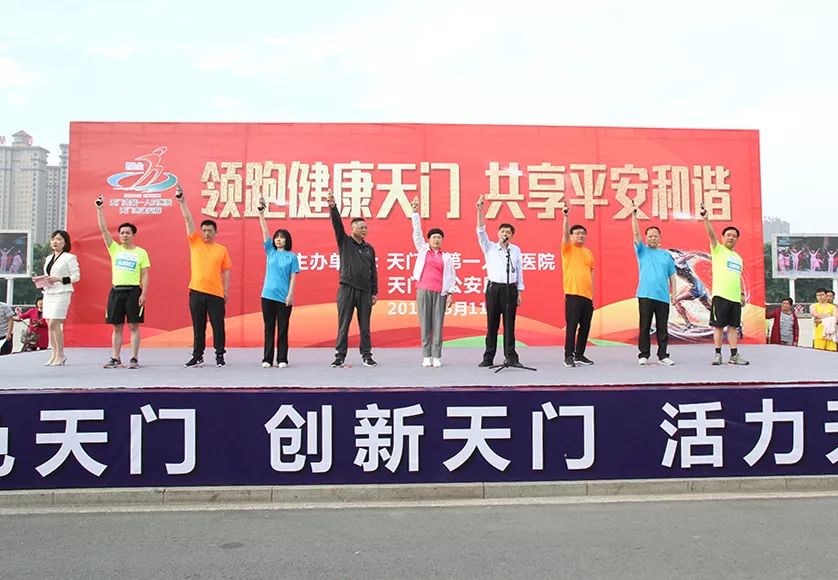 揭秘新奥门天天资料——深度解读当下热门话题，揭秘新澳门天天资料，热门话题深度解读